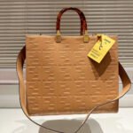 FENDI Sunshine Texture Bag Medium Bag - Image 8