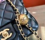 Chanel Caviar CF Medium 20CM Shoulder Bag 10A Gold Accessories - Image 2