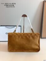Chanel Vintage Suede Travel Bag 42cm 10A - Image 4
