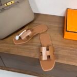 Hermes Slipper Sandals Casual Shoes - Image 3