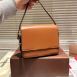 Burberry Grace Bag Small - Image 3