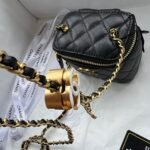 Chanel 24A Enamel CC Vanity Case 12cm Lambskin - Image 16