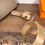 Hermes Slipper Sandals Shoes - Image 8