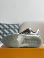 LOUIS VUITTON TRAINER 1A8KB8 Sneakers - Image 5