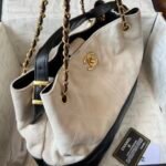 Chanel 25A Reissue Flap Bag 36cm - Image 5