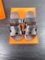 Hermes Slipper Sandals Casual Shoes - Image 4