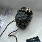 Chanel 24A Enamel CC Vanity Case 12cm Lambskin - Image 12