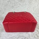 CHANEL GST 50995 Caviar Tote Bag - Image 6