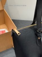 Coach New Seal Collection Large Capacity Zip Tote Bag - Image 8