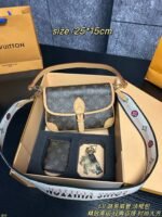 Louis Vuitton Baguette M46602