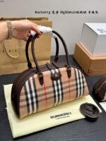 Burberry Highlands Bowling Bag with Equestrian Badge - Image 3