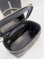 Chanel Handle Chain Vanity Case 796 - Image 36